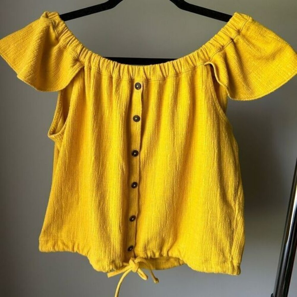 Madewell Gold Short Sleeved Tie Waist Top